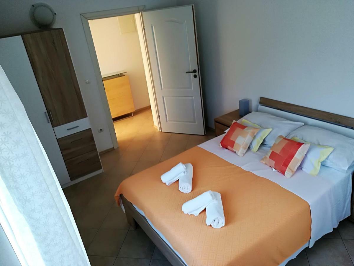 Apartman Rosanda 1 Premuda Exterior foto