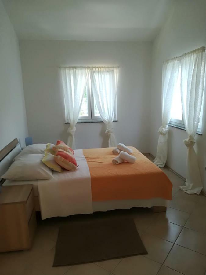 Apartman Rosanda 1 Premuda Exterior foto